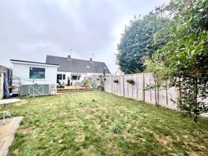 Rear- click for photo gallery